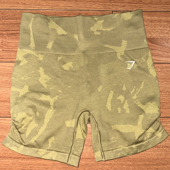 Gym shark shorts - Picture 3 of 4